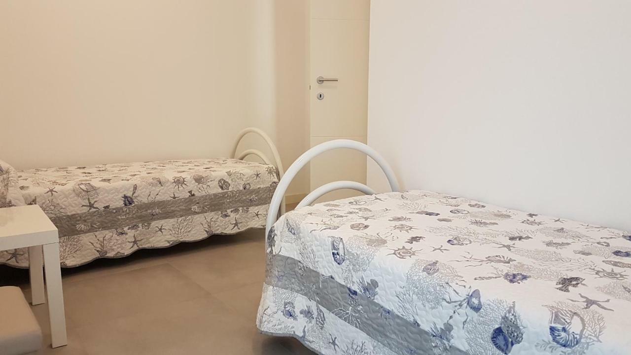 Alma Apartment Сирмионе Екстериор снимка