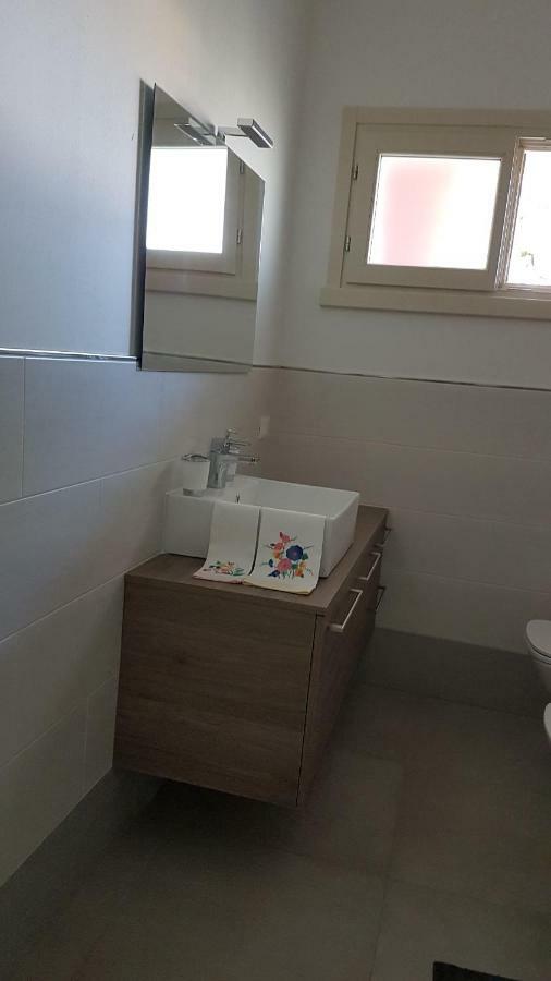 Alma Apartment Сирмионе Екстериор снимка